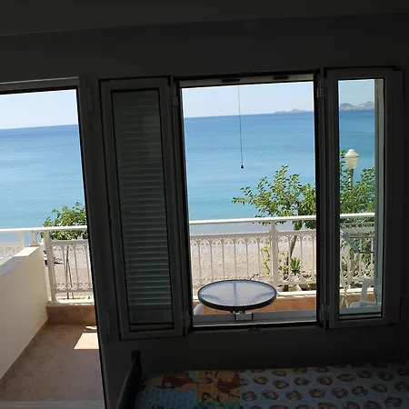 Haraki Aqua Blue Apartment Exterior photo